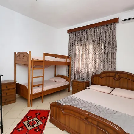 Гостевой дом Guesthouse Berati 3*