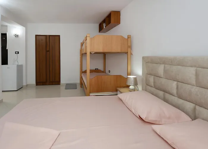 Guesthouse Berati Gasthof Berat